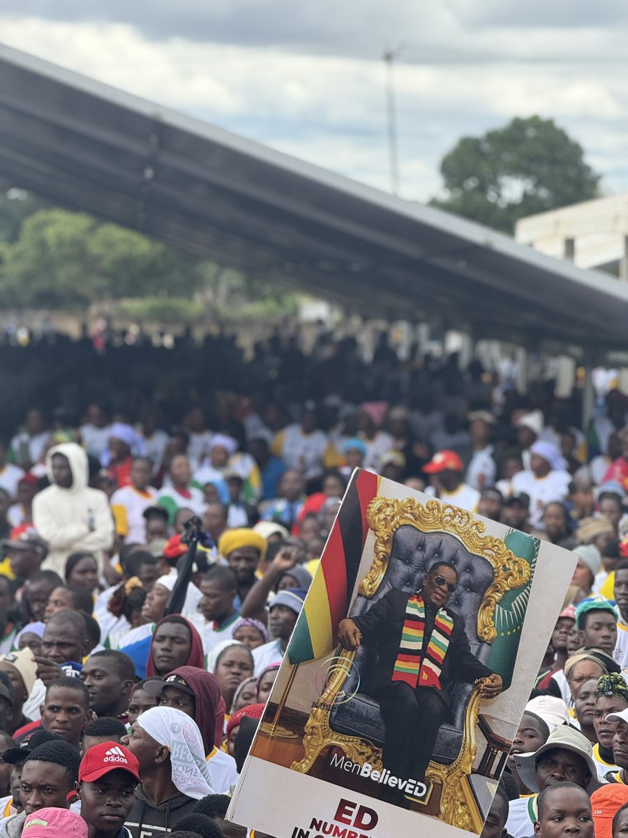 Over 30,000 passionate supporters gathered at the ZANU PF Harare Province Zone 6 Inter-District Meeting to receive powerful feedback from the 22nd ZANU PF People’s Conference. The atmosphere was electric with solidarity, vision, and unwavering commitment to the party’s goals.