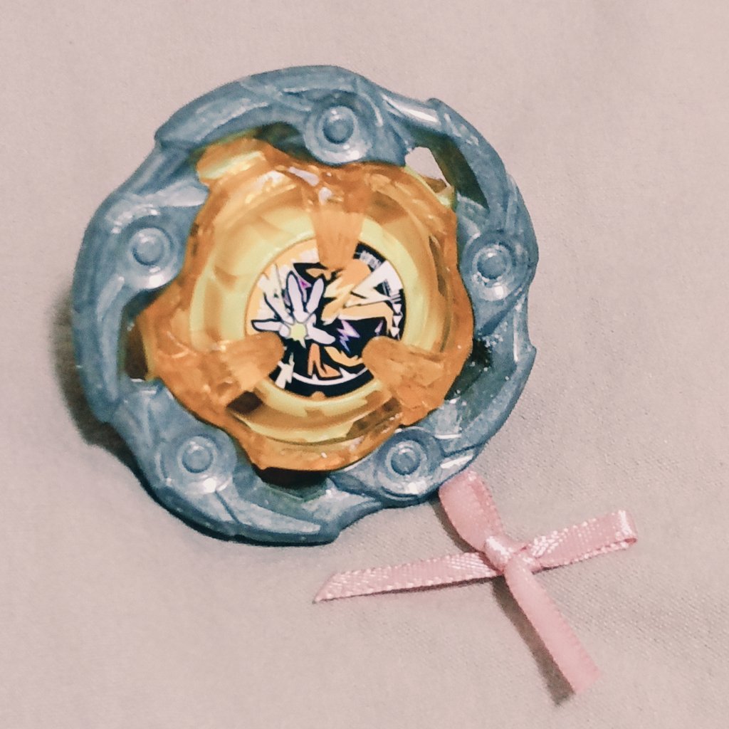 mellowmelody_06's tweet photo. More Multi's Beyblades ! ( ˶ˆᗜˆ˵ )
I wish I have more to post, but I am busy with school lately...(｡ᵕ ◞ _◟)

#BEYBLADEX #beyblade #wizardarrow #knightlance #wizardrod #knightshield https://t.co/0BArWNTrNX
