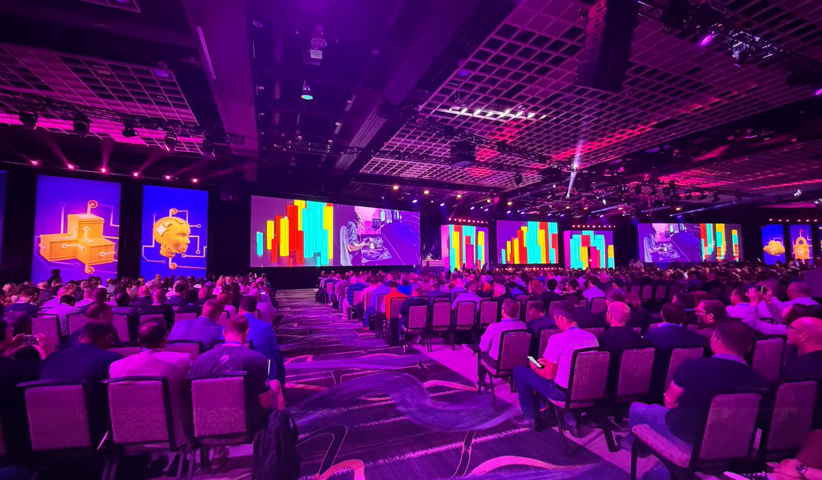 LMG_BeyondTech's tweet image. Technology shapes the way we experience live events. #LMGShowTechnology #BeyondTechnology