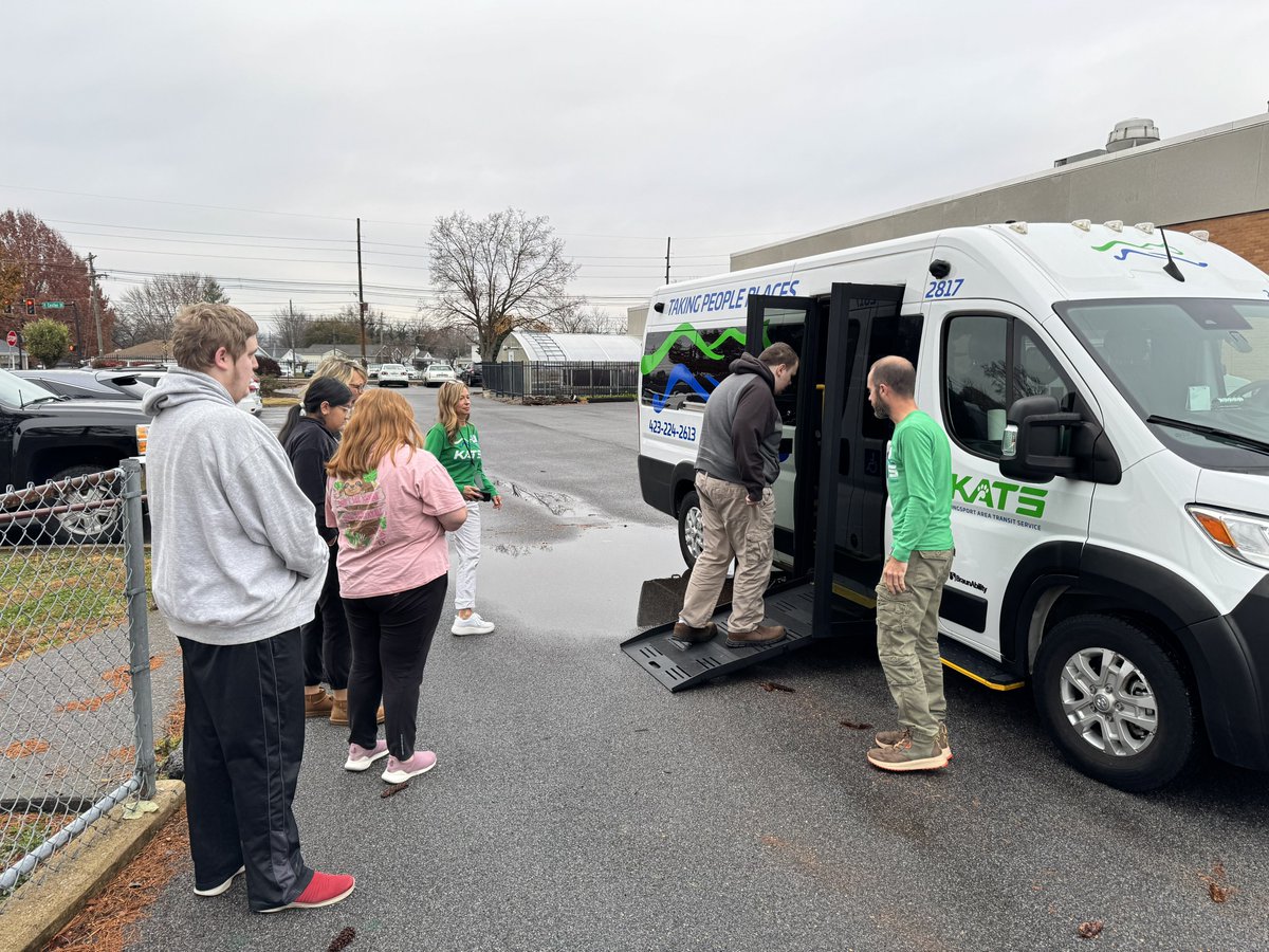 D-B Transition School-to-Work tweet media