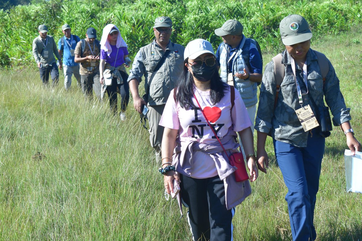 ntca_india's tweet photo. At Nameri Tiger Reserve, Day 3 of the ToT began with a line transect walk for participants from tiger reserves and a polygon search for those from non-TR areas, along with hands-on use of the M-STrIPES Ecological and Polygon Mobile apps.

#AITE6 #NTCA #ProjectTiger 
@namerinptr @wii_india @MSTrIPES @wildwithwolves @V_kolipakam @moefcc @PMOIndia @PIB_India @EnvironmentPib @IBCA_official @Unitedfortigers