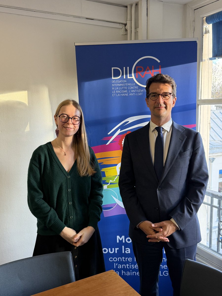 Aujourd’hui, nous avons eu le plaisir d’accueillir Camille à la <a href="/DILCRAH/">DILCRAH</a> dans le cadre du DuoDay. 

Une journée d’échange et de partage qui rappelle combien l’inclusion professionnelle est une richesse pour nos administrations. #DuoDay2025