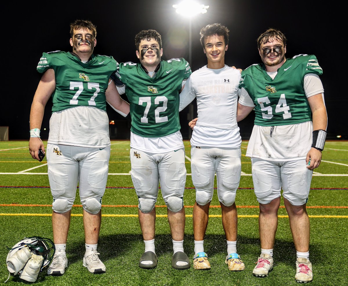 nrtranscript's tweet image. Football senior spotlight: Eng, Humber, Matthews and Morse localheadlinenews.com/north-reading-… @NRHSHornets