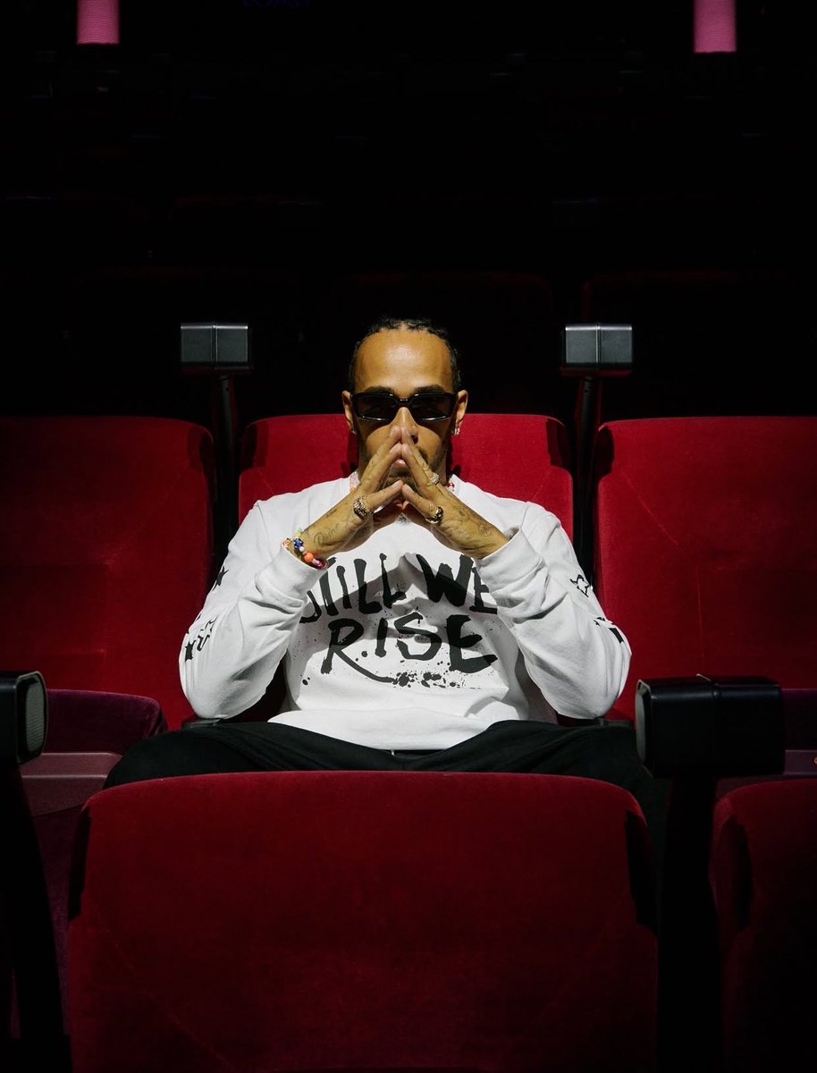 fastpitstop's tweet image. Lewis has an insane range caus wdym this is the same person?😭