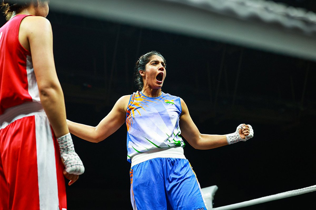 officekiran's tweet image. उमरवास की बेटी नुपूर श्योराण ने बॉक्सिंग वर्ल्ड कप में स्वर्ण पदक जीतकर नया इतिहास रचा है।
उनकी इस स्वर्णिम उपलब्धि ने न सिर्फ चरखी दादरी का नाम रोशन किया है, बल्कि पूरे हरियाणा और देश का मान बढ़ाया है।
नुपूर की मेहनत, जज़्बा और लगन आज हर बेटी के लिए प्रेरणा बनकर उभरी है।
इस…