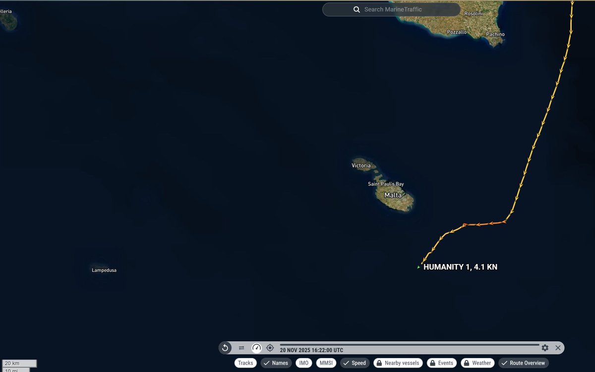 TrafficoNaviOnc's tweet image. 20.11.2025 #Humanity1 si trova a sud di Malta quindi è entrata ufficialmente in modalità cacciabare