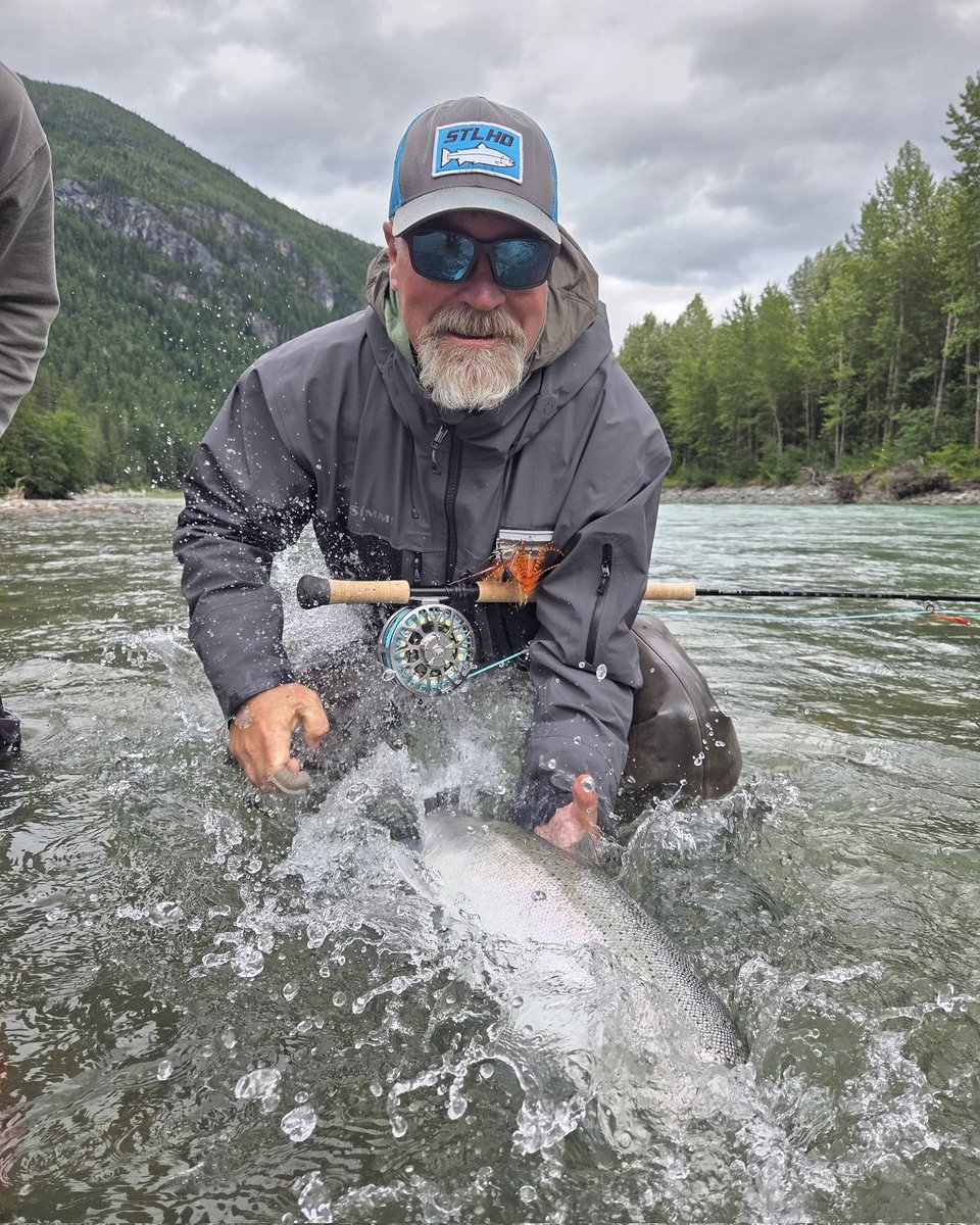 dougbwright's tweet image. The type of good-bye we like to see. Bonus points for getting wet.

#flyfish #catchandrelease #steelhead
                 instagram.com/p/DRSIbvGkZTB/…