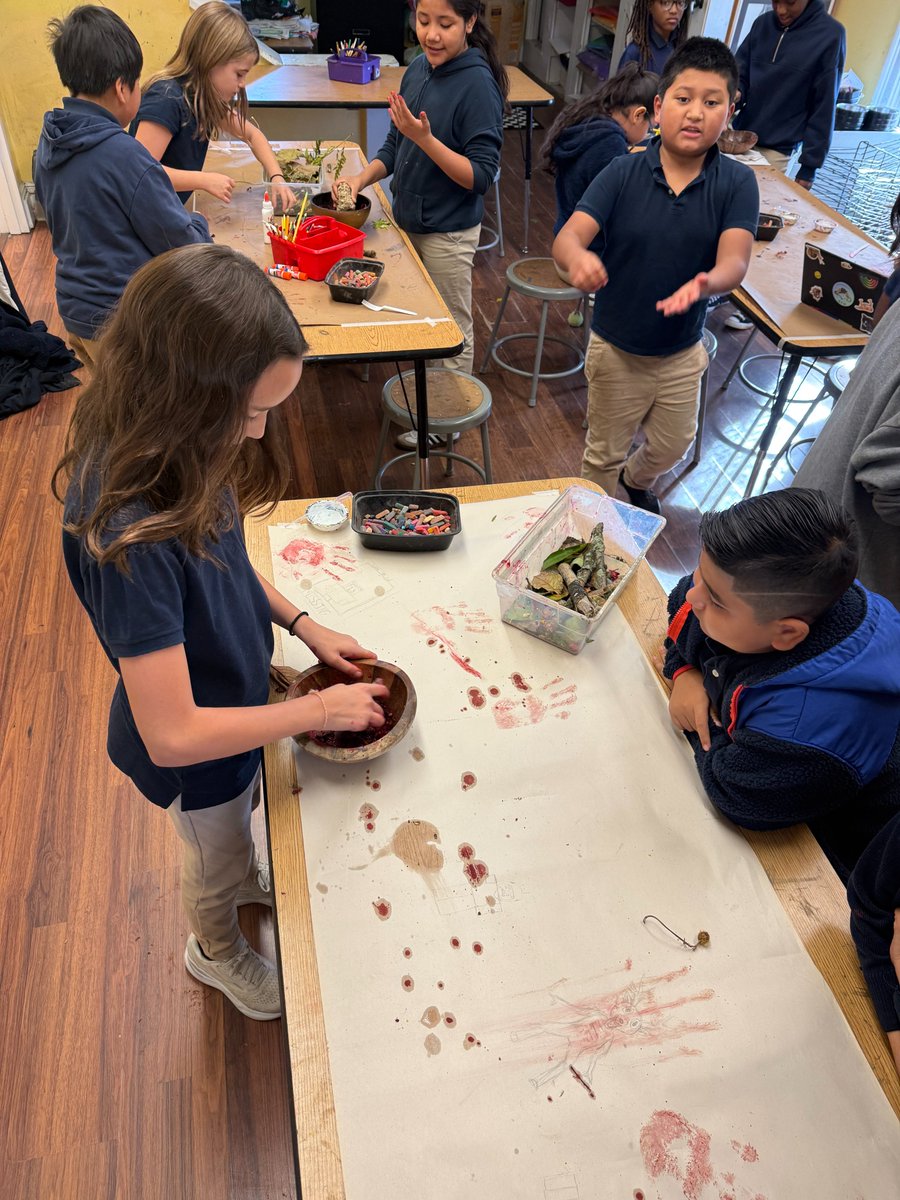 rbcsnj's tweet image. History comes to life in 4th grade! 🎨 Our &apos;Cro-Magnon&apos; students created pigments from collected natural materials to make their own cave paintings — just like early humans!
.
.
.
#RedBank #CharterSchool #RBCS #BlueStorm #ElementarySchool #TakingTheWorldByStorm