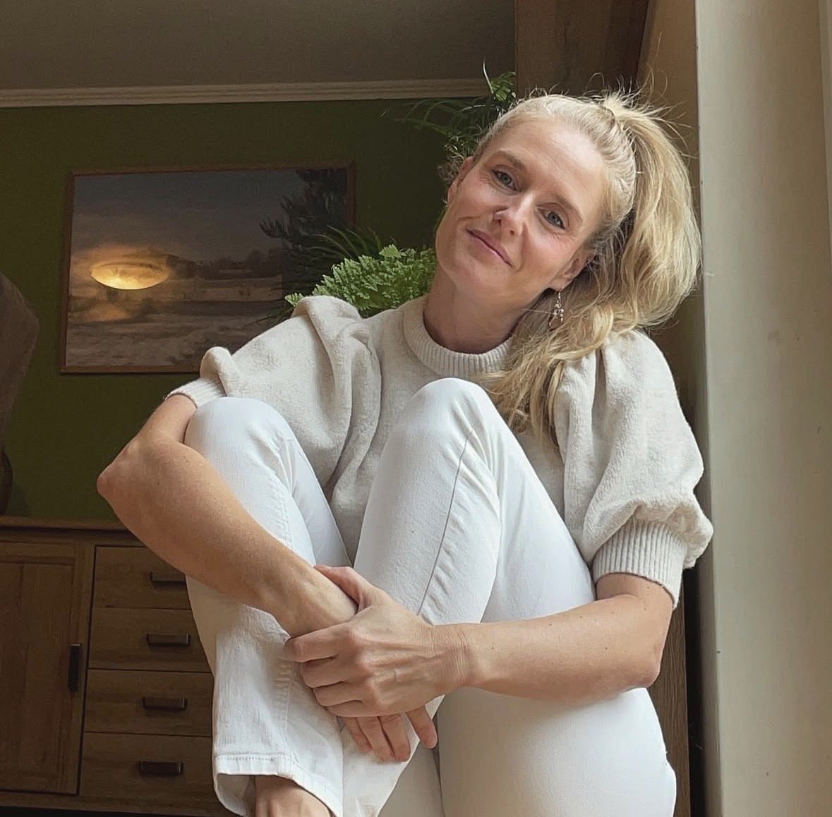 Mariaandersson0's tweet image. Good morning folks. The rain is here , so back to the long pants💕✨