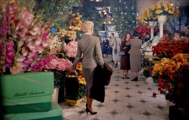 titleposting's tweet image. I love when movies have a flower market moment