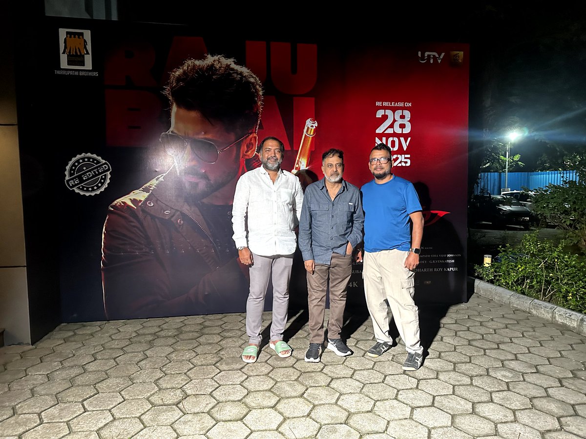 ThirrupathiBros's tweet image. #ANJAAN Re Edited Re-release celebration begins

#Sivakumar sir, @rajsekarpandian, Directors #Saran, @dirlingusamy &amp;amp; @brindasarathi join the hype at Special Screening along with fans.

#ANJAANReEditd in Cinemas From Nov 28

@Suriya_offl @Samanthaprabhu2 @thisisysr @VidyutJammwal