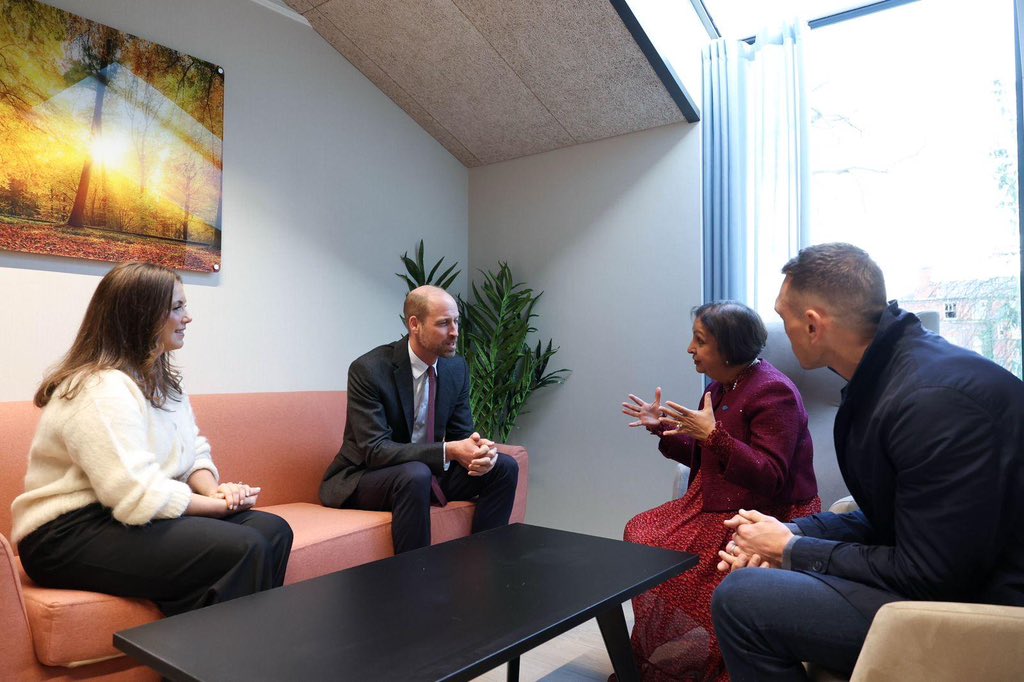 BBCBreakfast's tweet image. The Prince of Wales has officially opened a specialist centre for motor neurone disease patients and their families in Leeds named after rugby league legend Rob Burrow.

Prince William told Rob’s children - Macy, Maya and Jackson - they should be “so proud of your father because…