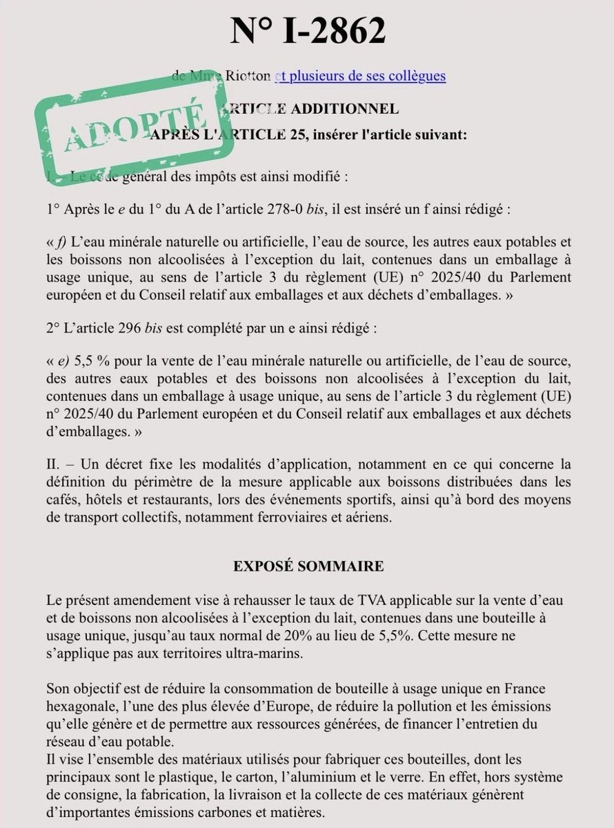 MLP_officiel's tweet image. Les LR, la gauche et les Macronistes viennent de voter le quadruplement de la TVA sur l’eau en bouteille !

Nous réclamons une deuxième délibération tant ce vote est un pur scandale, d’une injustice et d’une brutalité inouïes.