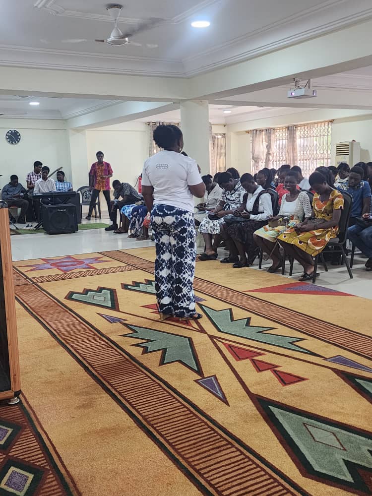 dubawaGH's tweet image. During this year’s #WeekForTruth2025, Edem Kunkpe visited Endtime Revival Centre A/G, Adenta, to highlight the subtle ways misinformation can shape opinions and behaviours.
#WeekForTruth #FactCheck
