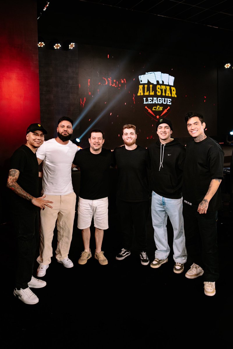 allstarleaguecs's tweet image. O primeiro dia de ASL foi concluído e hoje teremos nossa continuação e grande final!

Team CODEX vs Team LAMPIÕES começando nosso chaveamento a partir das 15H em nossas transmissoes oficiais!