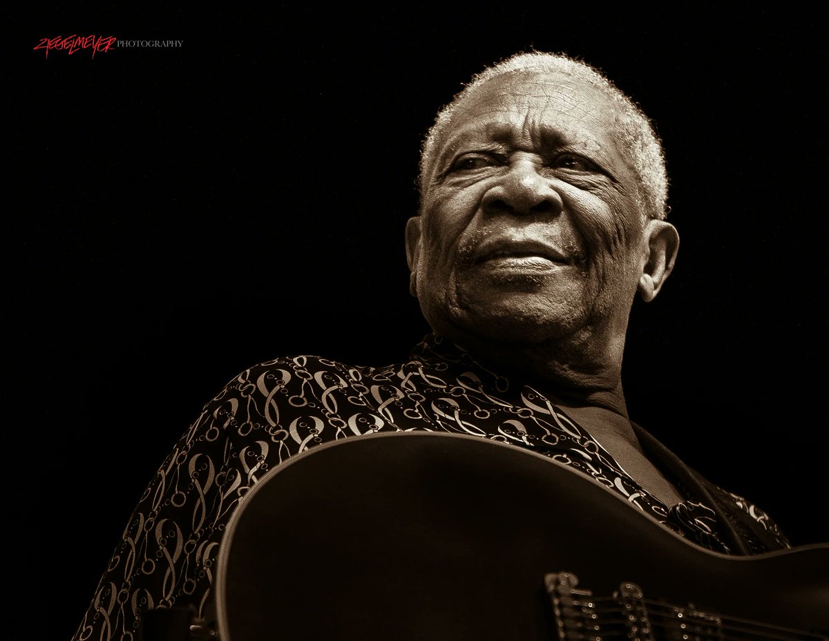 bluezharp's tweet image. B.B. King
Photo by ©Steve Ziegelmeyer