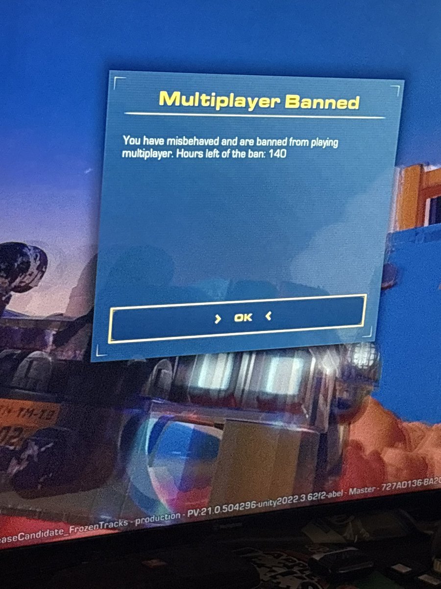 ZMe47's tweet photo. @PlayTrailmakers what could i have possibly done to get this messages as soon as i finished updating the game and boot it up im banned for 140 hours?? https://t.co/bOfjzfYvjg
