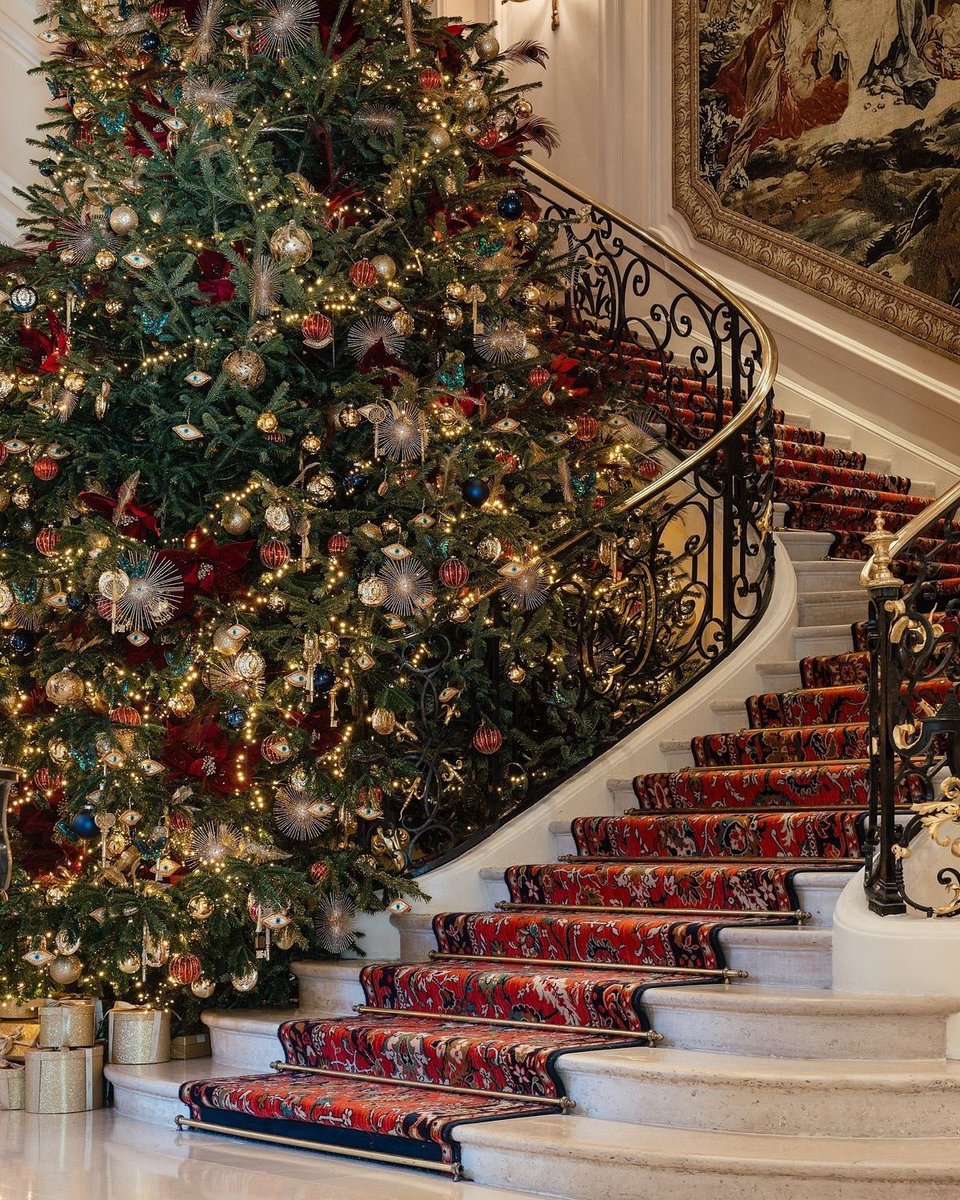 Solithra's tweet image. 