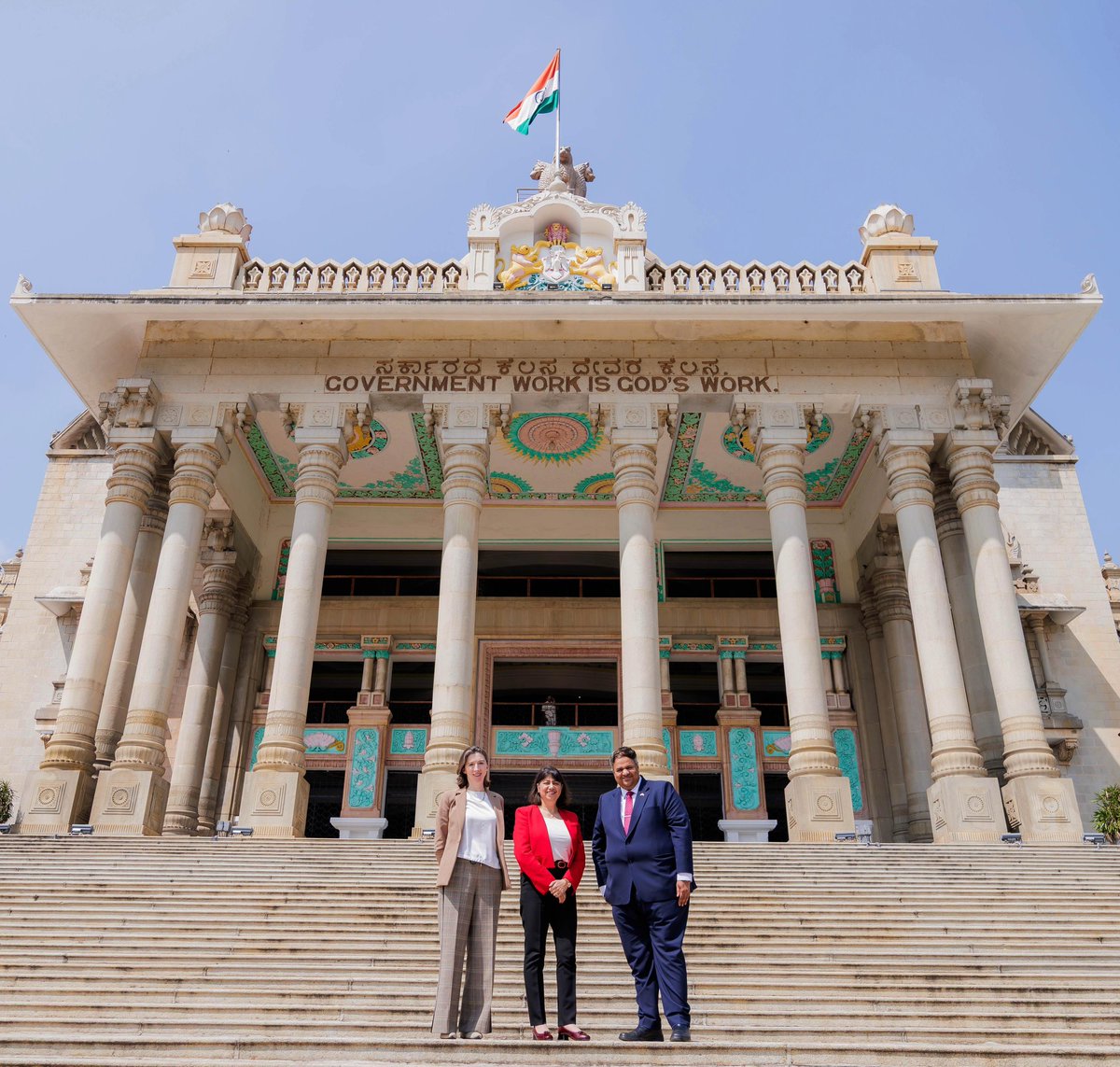 Lindy_Cameron's tweet image. There is so much potential in the UK-India partnership.

Fantastic to have UK Indo-Pacific Minister @SeemaMalhotra1 visiting
Bengaluru and Chennai this week. Whether in trade, security or education, 🇬🇧🇮🇳 collaboration is alive in Karnataka and Tamil Nadu 🤝