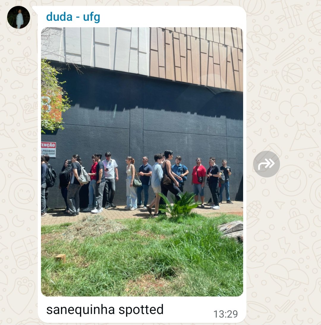 sannequinha's tweet image. at fila da campus party