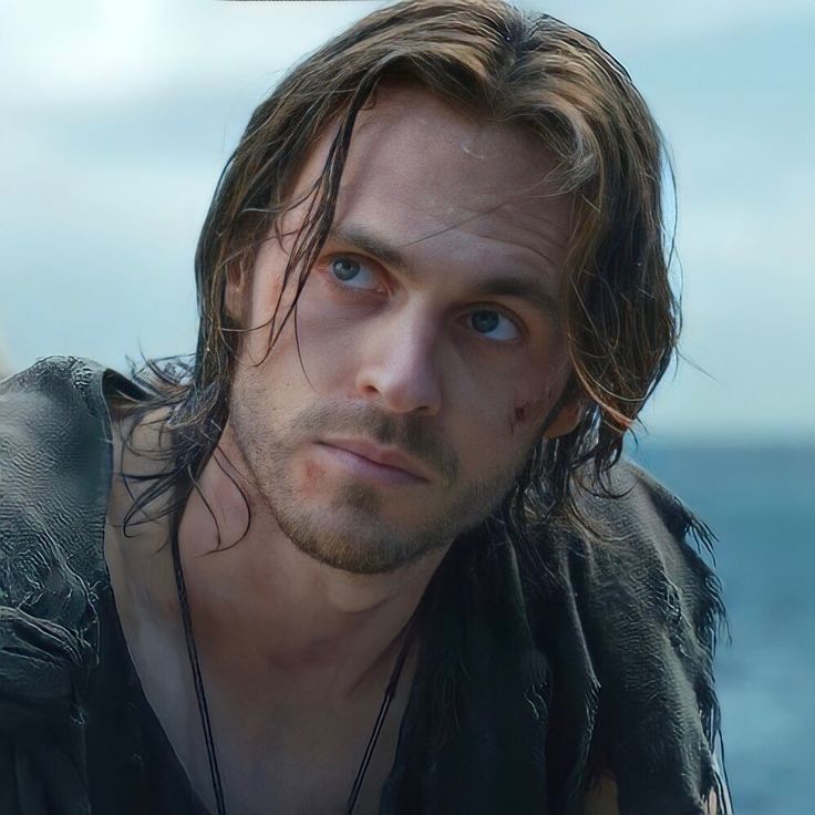 This is what Amazon showed us in the character of Halbrand. 

Halbrand is the penitent Sauron 
#Sauron #RingsofPower #RoP