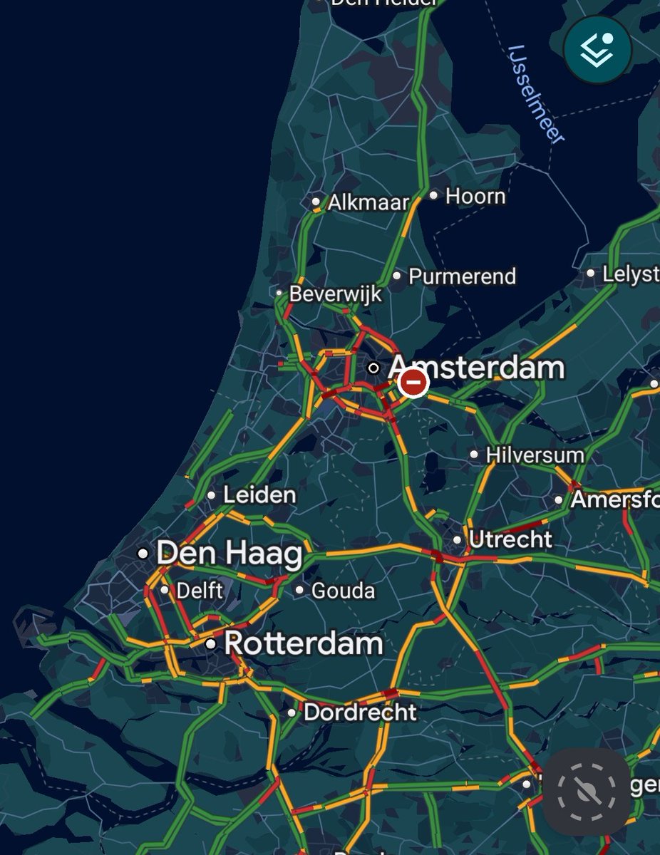 Art_of_thunders's tweet image. 🚙🌨️ Winterse neerslag in het westen van Nederland en dat is ook gelijk goed te zien op de wegen! Volg de sneeuw op art-of-thunders.nl/neerslagradar/

#sneeuw 
#file 
#verkeer 
#buien