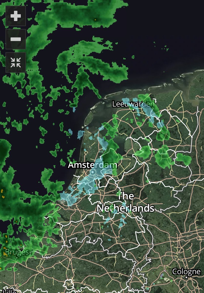 Art_of_thunders's tweet image. 🚙🌨️ Winterse neerslag in het westen van Nederland en dat is ook gelijk goed te zien op de wegen! Volg de sneeuw op art-of-thunders.nl/neerslagradar/

#sneeuw 
#file 
#verkeer 
#buien