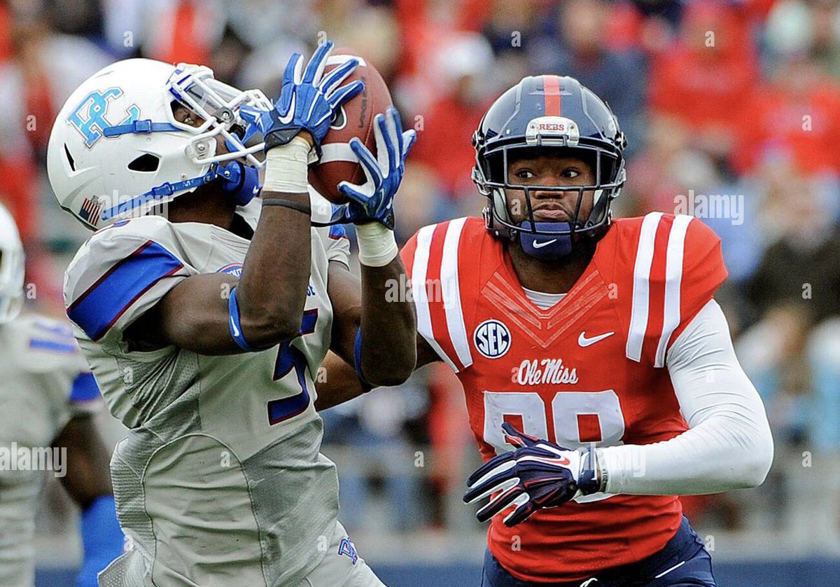 #AGTG After a great conversation with <a href="/CoachMartinOC/">Jayson Martin</a>, I am truly blessed to receive a Division 1 offer from Presbyterian College! <a href="/CoachRahl/">Matt Rahl</a> <a href="/Coach_Englehart/">Steve Englehart</a>