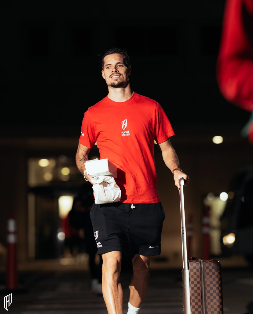 mnbrQadsiah's tweet image. 📸 | من مغادرة فايغل إلى عروس البحر 🛫❤️

#القادسية | #MQ