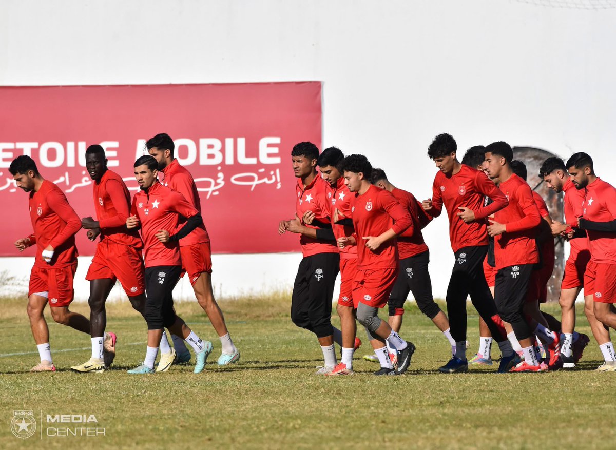 ESduSahel's tweet photo. ๐ธ ุญุตุฉ ุงูุชู
ุงุฑูู ุงูููู
ูุฉ ุฅุณุชุนุฏุงุฏุง ูู
ุจุงุฑุงุฉ ุงููุงุฏู ุงูุฑูุงุถู ุงูุตูุงูุณู
โฅ๏ธ๐ญ๐ฐ๐ฏ
#ESS100 https://t.co/gdiMW859DX