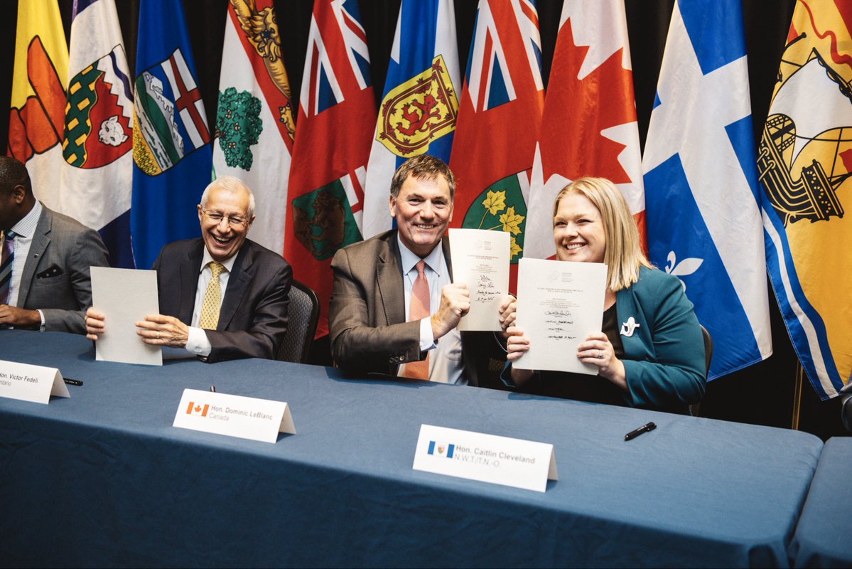 DLeBlancNB's tweet image. Yesterday marked a significant moment in advancing internal trade across Canada.
 
The Canadian Mutual Recognition Agreement on the Sale of Goods, which I signed yesterday alongside my provincial and territorial colleagues in Yellowknife, means that from here onwards, a good that…