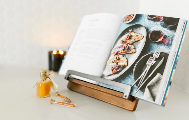 5 Cookbook Ingredients Required for a Tasty Review loom.ly/b_t6C2k

#booksuplift #cookbook #cooking #food #foodie #recipes #cookbooks #recipe #cook #foodblogger #homecooking #recipebook  #homemade #cheflife #cookbookaddict <a href="/KBMWriting/">Kimberly</a> <a href="/healthyfg/">Healthy Foodie Girl</a>