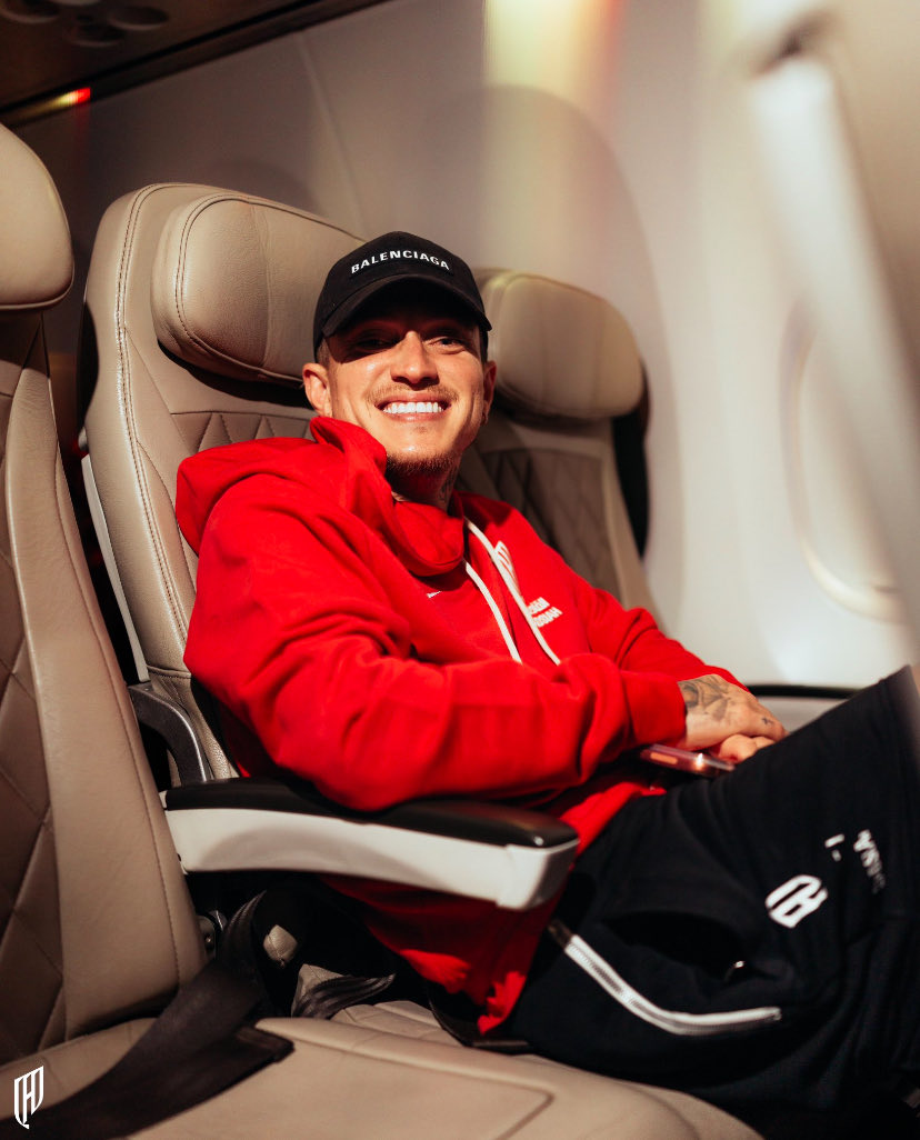 mnbrQadsiah's tweet image. في ضحكته لحن الغرام الطروبي 🎼❤️

#القادسية | #MQ