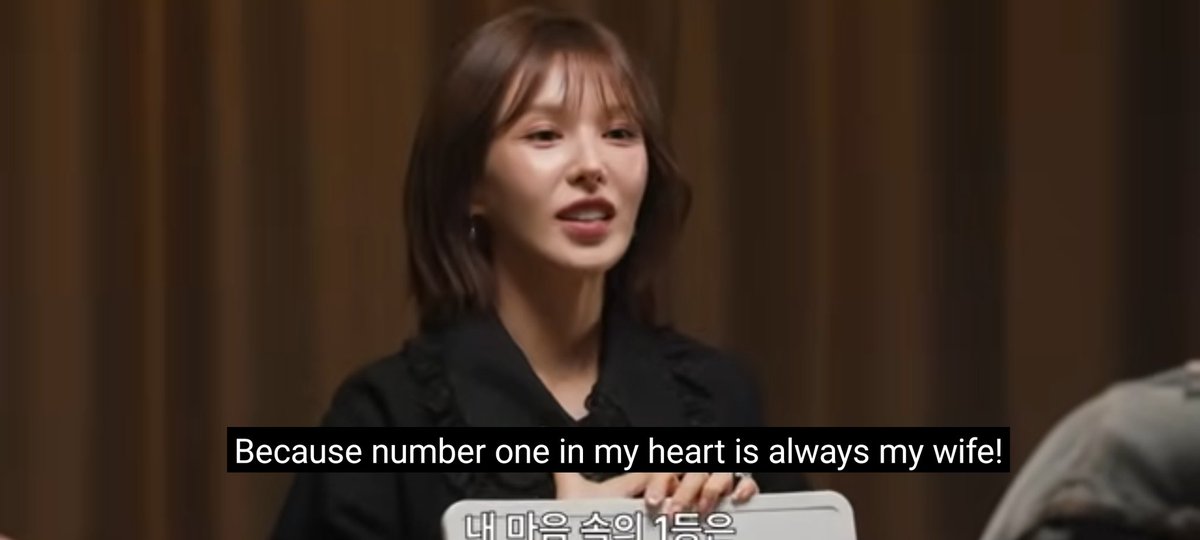 wenrenesnitch's tweet image. 250926 
Wendy: I think I'd prioritize my girlfriend
251120
Wendy: Because number 1 in my heart is always my wife
🌈🏳️‍🌈🤭🥰