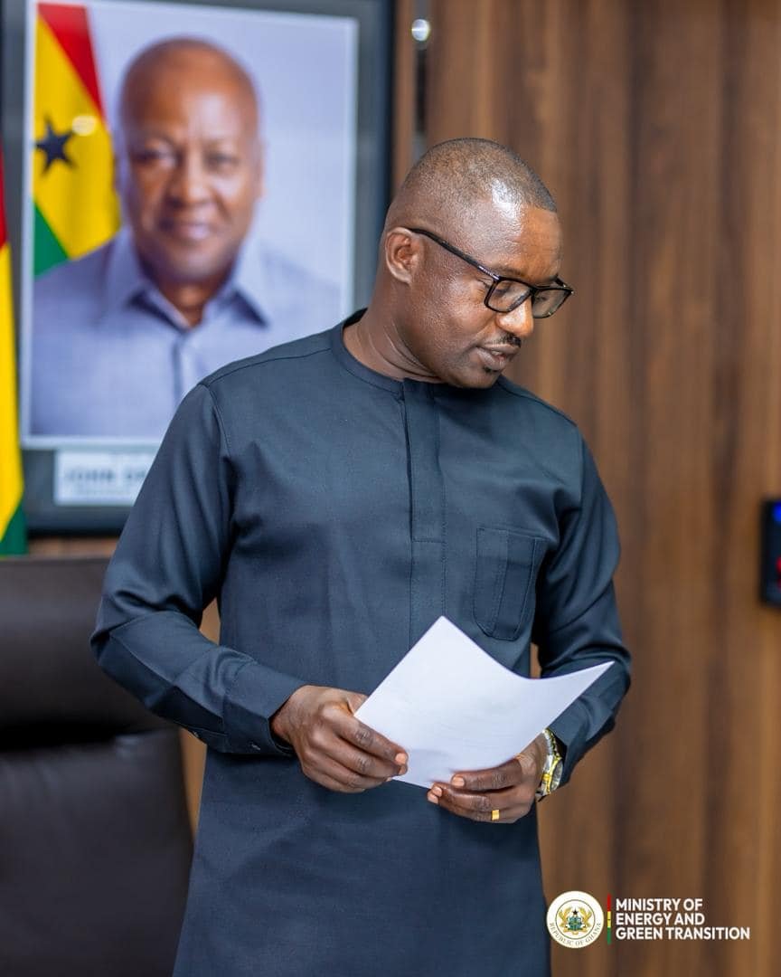 Manasseh_Azure's tweet image. Mr. John Abdulai Jinapor, is it true that the government wants to buy Springfield, which the state ought to have back for free? 

The Africa Centre for Energy Policy says the oilfield reverts to the state after Springfield failed to develop it after the stipulated period.