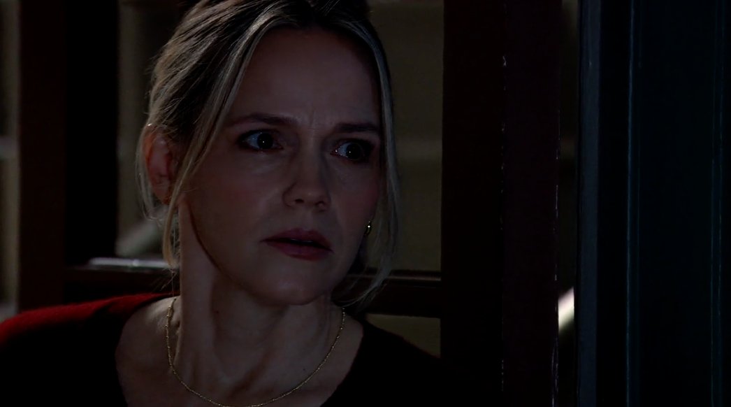 GeneralHospital's tweet image. Lulu had enough on her plate already, West Coast. Does she stand a chance of keeping Charlotte safe with Valentin on the loose?
An all-new #GH starts RIGHT NOW on ABC!