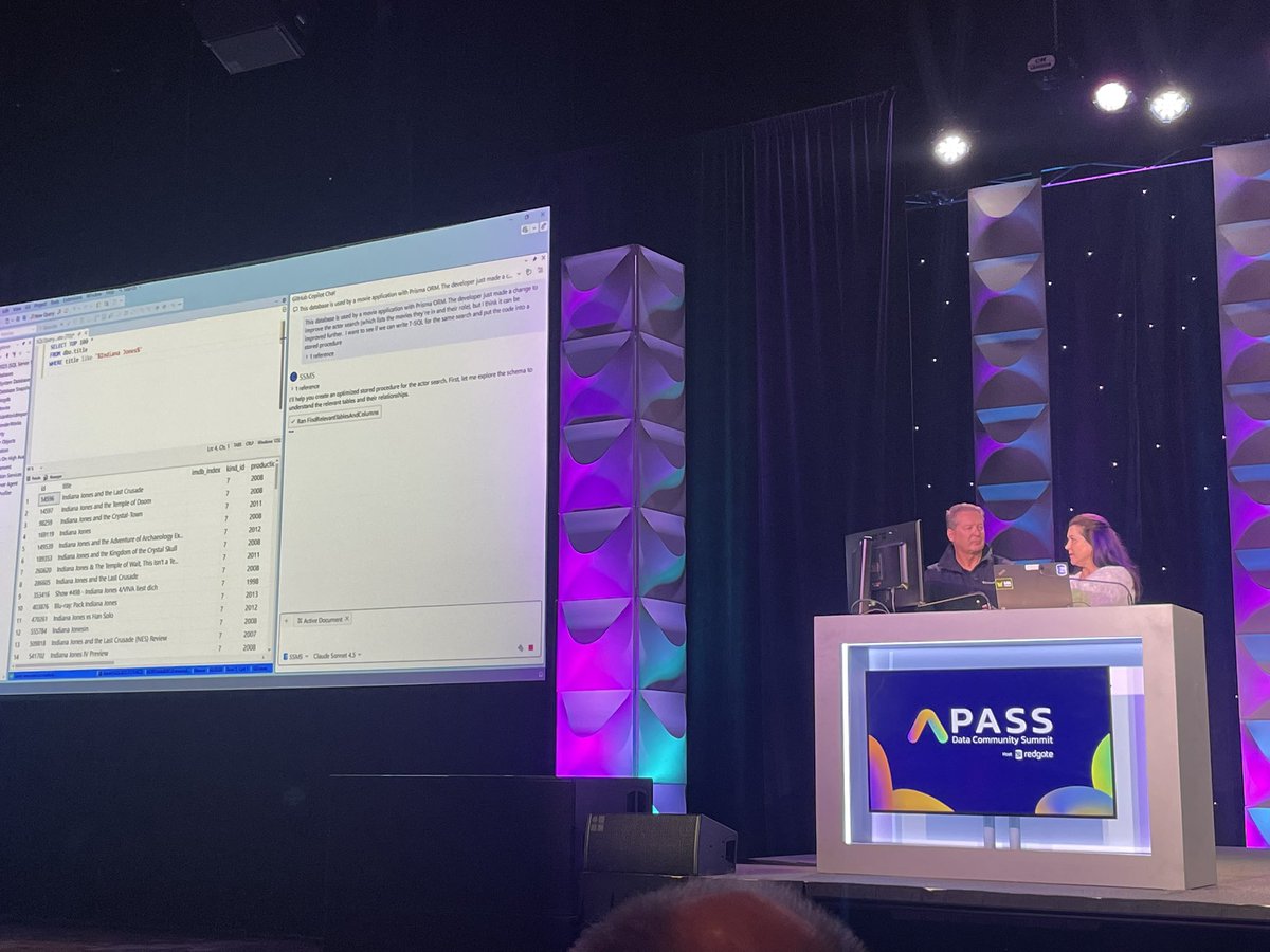 ReviewMyDB's tweet image. @bobwardms battling @erinstellato for @AnalyticAnna in SSMS at @PASSDataSummit 

#ssms #passdatasummit #passsummit #passdatacommunitysummit