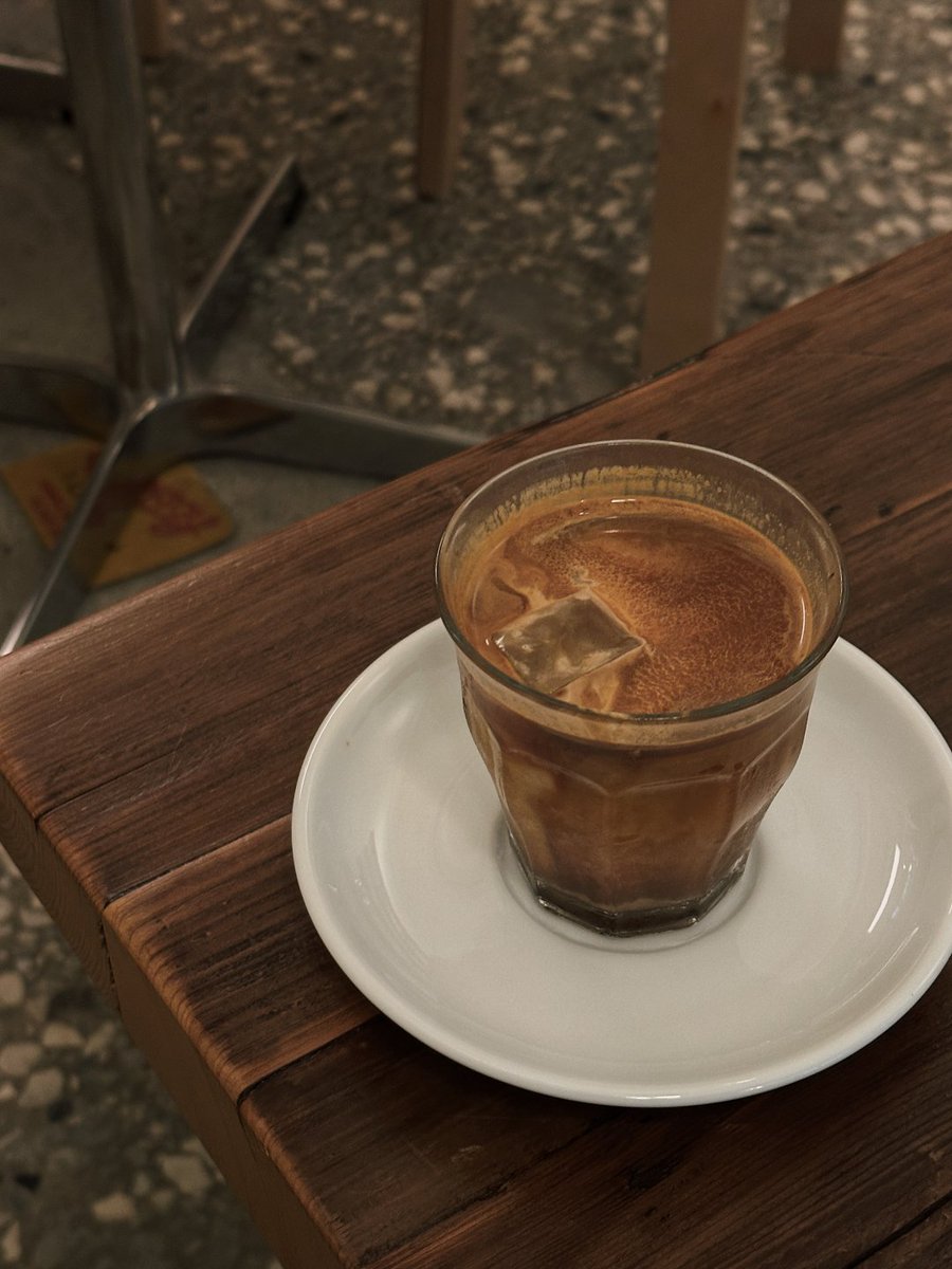 Johnoadm's tweet image. 고요한 시간 속에서 마음이 서서히 안정되어 간다.