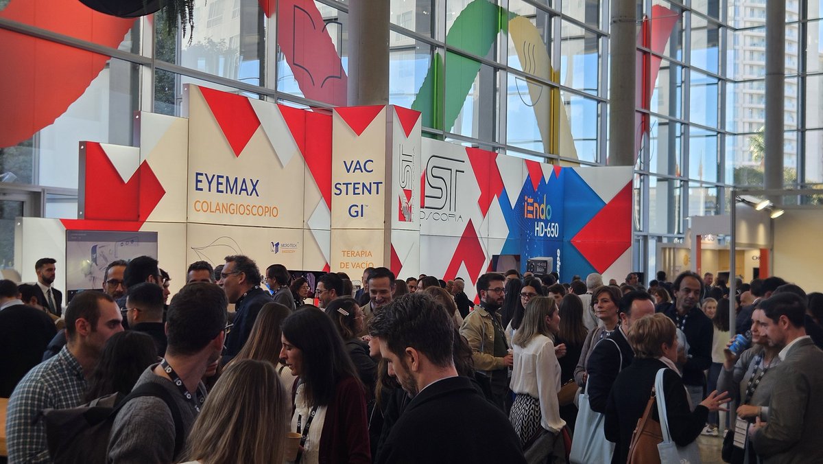 STEndoscopia's tweet image. Porque con esfuerzo y sacrificio, además de un gran equipo, es como se consiguen las cosas.

Y en @STEndoscopia seguimos creciendo a lo ancho y a lo alto gracias a los todos que salen en la foto y al gran equipo que está detrás de las cámaras.

¿Nos acompañas en este viaje?…