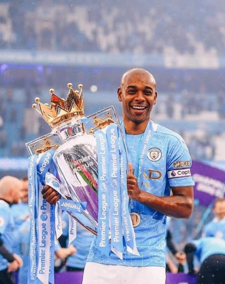 One of the greatest to ever wear our badge. Happy retirement, Fernandinho