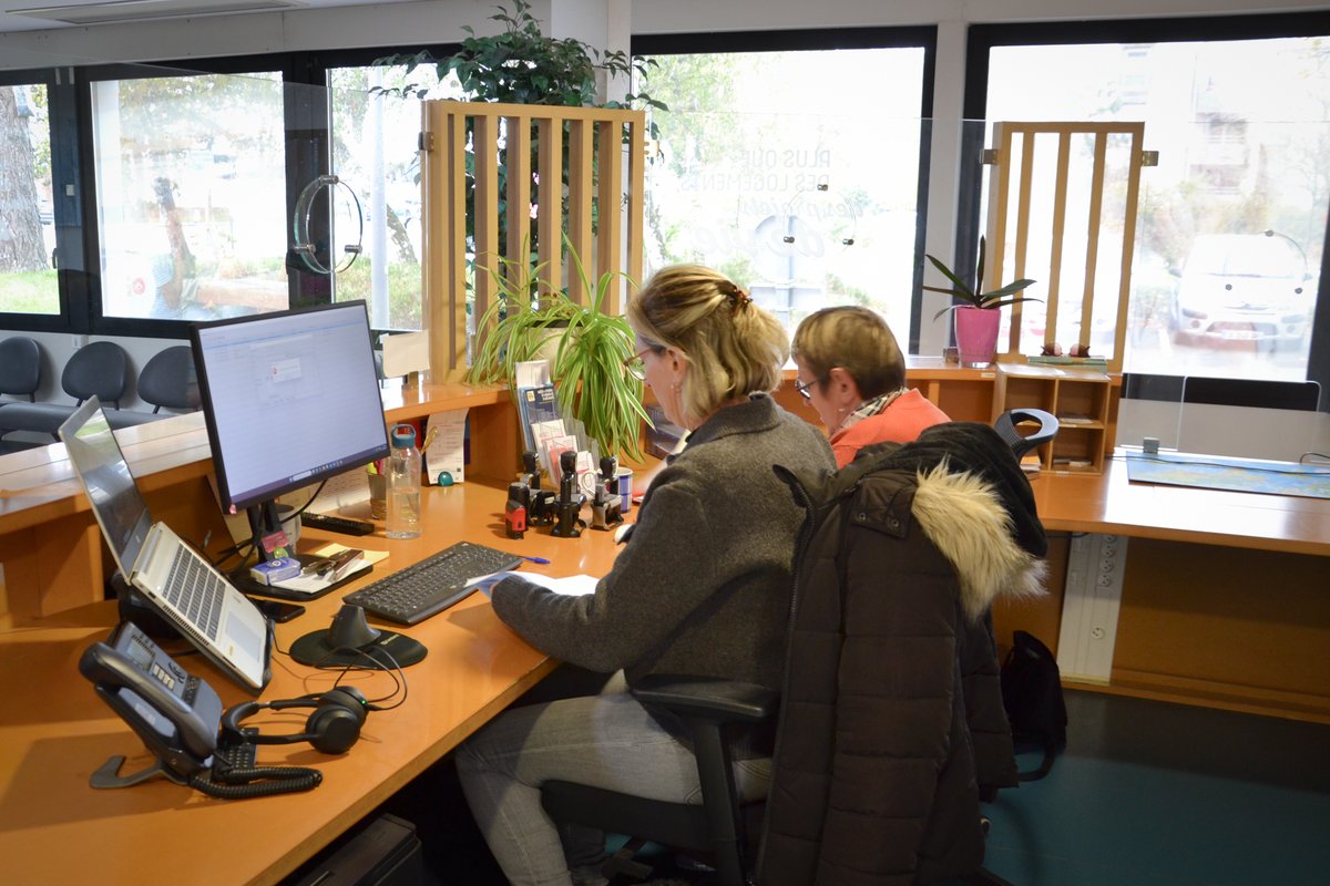 ALH_49's tweet image. Duoday 2025 : une journée d'inclusion réussie ! 8 volontaires ont exploré divers métiers, de jardinier à gérant de secteur. La journée s'est terminée par un goûter convivial et la remise des diplômes. Merci à tous les participants et notre partenaire Ipolaïs ! #Inclusion #Partage