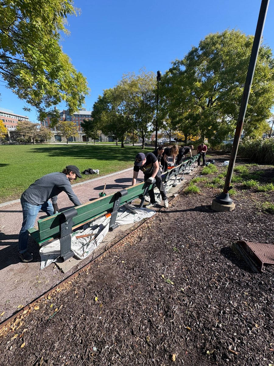 Bitsight's tweet image. From coast to coast, #Bitsighters across the U.S. rolled up their sleeves for a week of giving back—supporting schools, shelters, and food banks. 💚 It’s what community is all about! #BitsightCares #LifeAtBitSight #CommunityImpactWeek