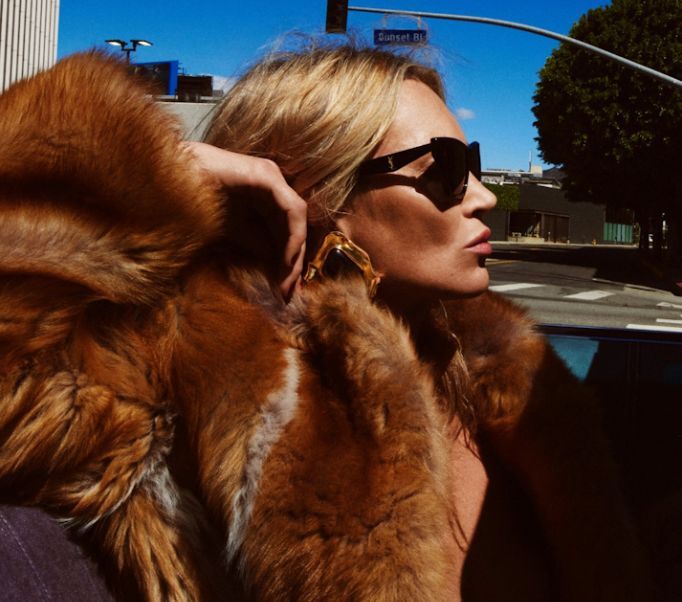 celebritysource's tweet image. A Trio of Legends: Saint Laurent’s Fall 2025 Campaign Lights Up Los Angeles 

thefashionspot.com/forum-buzz/904… 

#katemoss #chloesevigny #frankierayder #saintlaurent #fall2025 #fashioncampaign #thecelebritysource