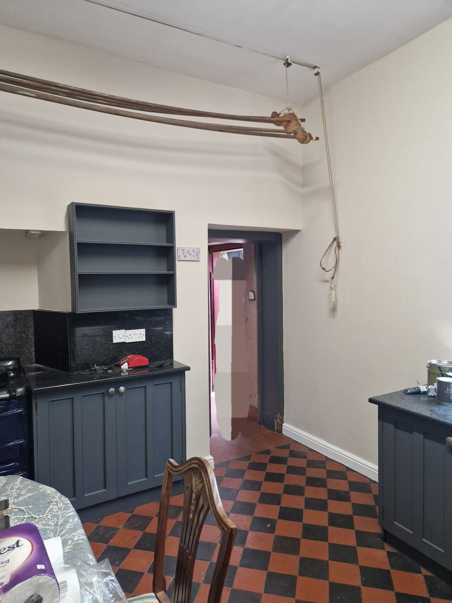 A Decorators Life tweet media