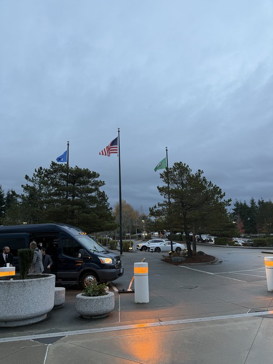 banbhan's tweet image. Life has different colors in this time of the year. #Everett