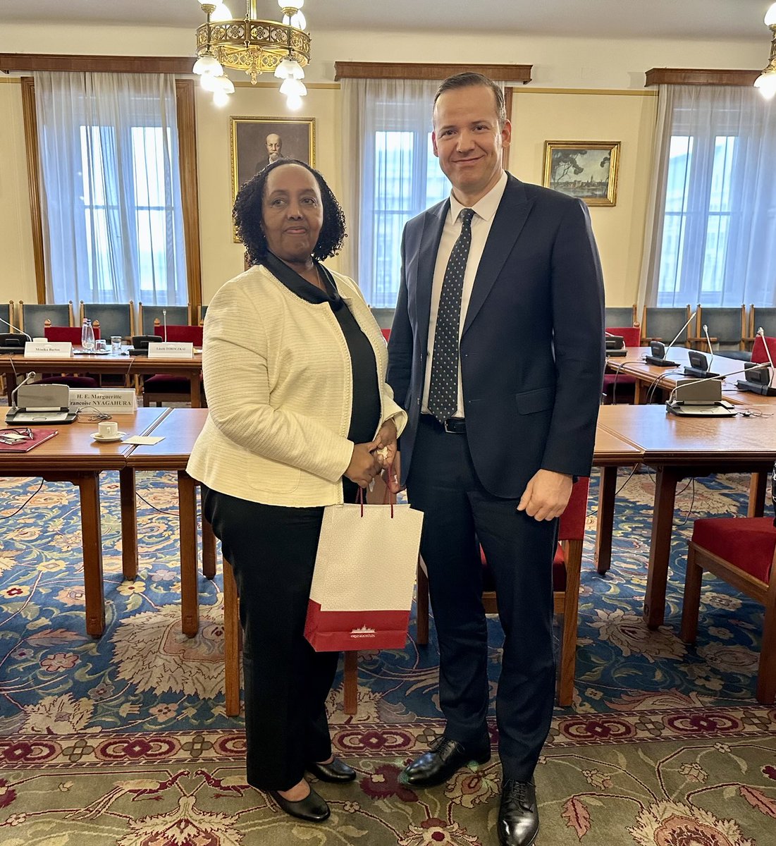 RwandaInHungary's tweet photo. Amb. @uwanyagahura, had a meeting with members of Hungarian Chapter of the Rwanda-Hungary Parliamentary Friendship Group led by the Chairperson, Hon. @ToroczkaiLaszlo, and exchanged on the status of the bilateral cooperation. https://t.co/AWSc8boHP4