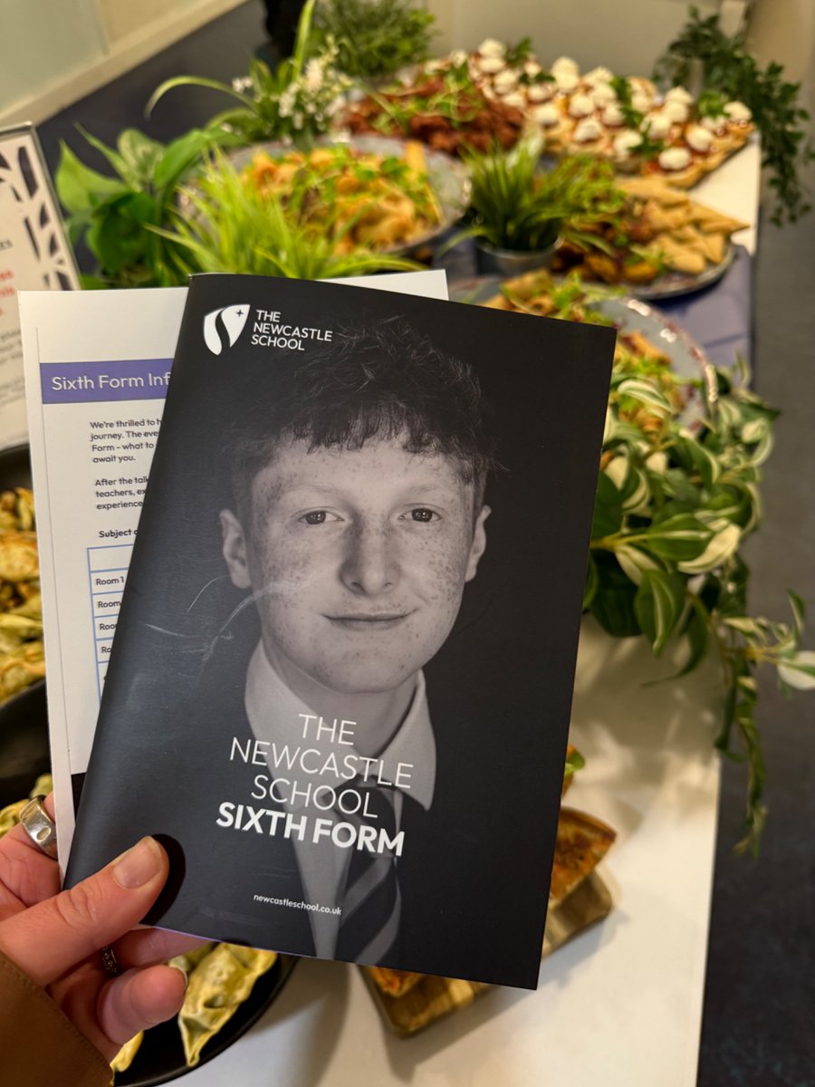 NSB_Boys's tweet image. Doors are open for our Sixth Form Open Evening! #alevel #ctech #sixthform