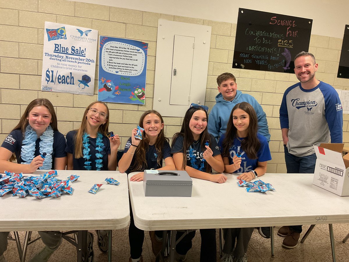 SAESTitans's tweet image. Our halls were flooded with blue today in honor of Children’s Grief Awareness Day 💙🩵🦋