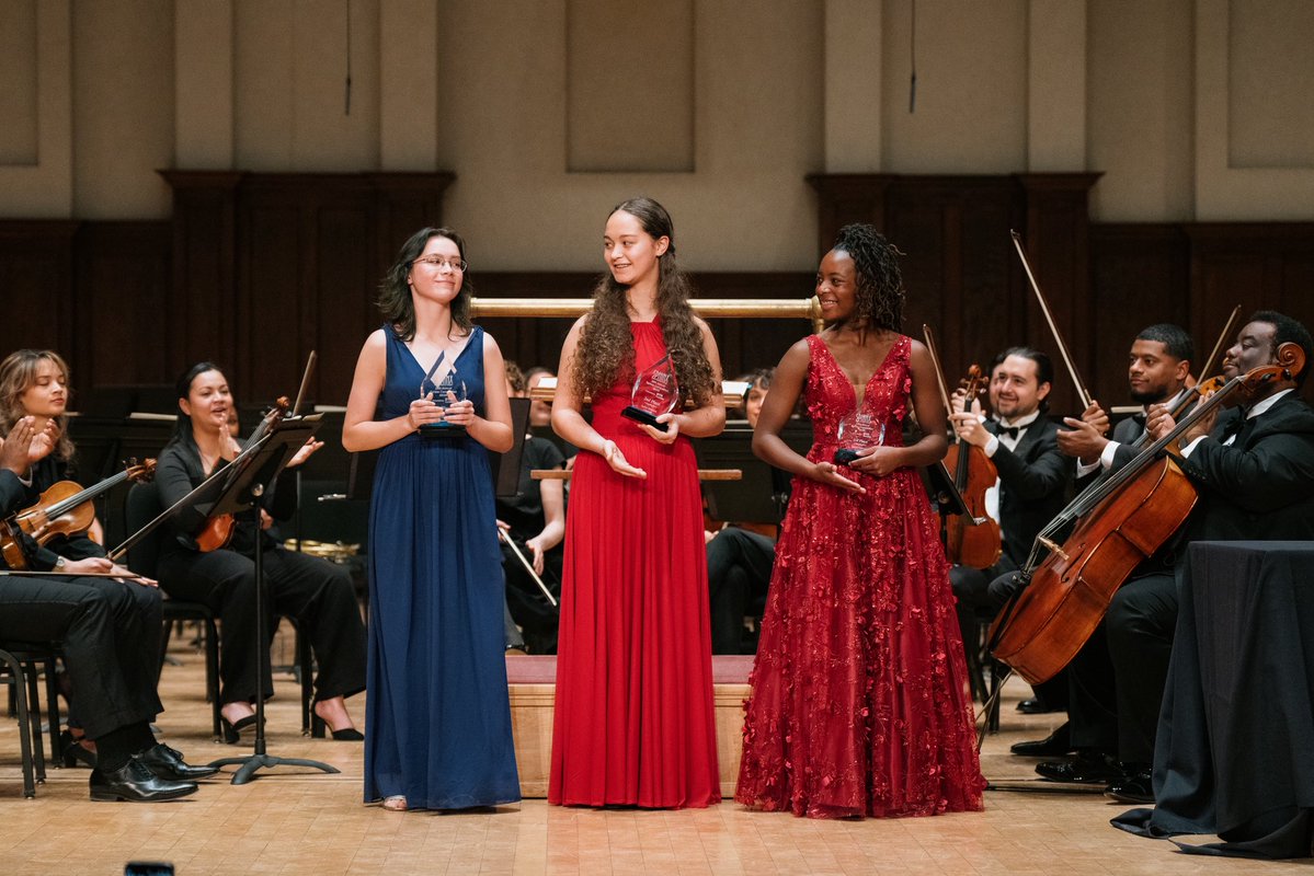 SphinxOrg's tweet image. ✨ The Sphinx Competition is almost here!

Watch the Semi Final Round via livestream, then join us in Detroit for the Honors and Finals Concerts.

Jan 23 at 12 PM | FREE
Jan 24 at 7:30 PM | Pay what you can tickets! 

Comment FINALS for the link! 

#SphinxCompetition #SphinxProud