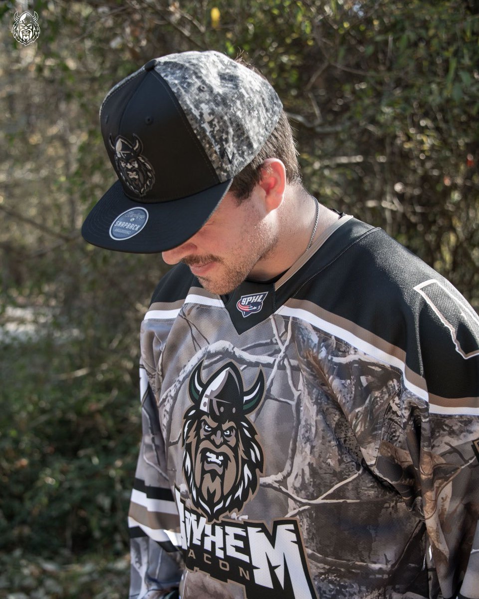 MaconMayhem's tweet photo. ๐ช Camo Night โ THIS SATURDAY! ๐ช
Camo lovers, this oneโs for you โ our Camo Night hats. ๐๐ฅ Snag yours at the merch stand before theyโre gone!
Rep the look. Cheer the Mayhem. Own the night.
๐๏ธ Tickets โ https://t.co/NB404lRsP2
#CamoNight #MaconMayhem #AllOutMayhem https://t.co/v0OwZd3jJu